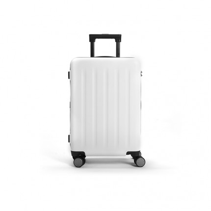 Top travelling suitcase for men and women